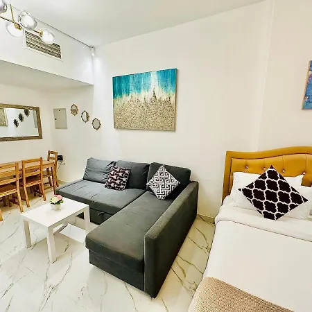 Diamond Crown - Studio Holiday Apartment In Dubai Marina المظهر الخارجي الصورة