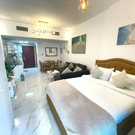 Diamond Crown - Studio Holiday Apartment In Dubai Marina المظهر الخارجي الصورة
