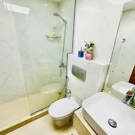 Diamond Crown - Studio Holiday Apartment In Dubai Marina المظهر الخارجي الصورة