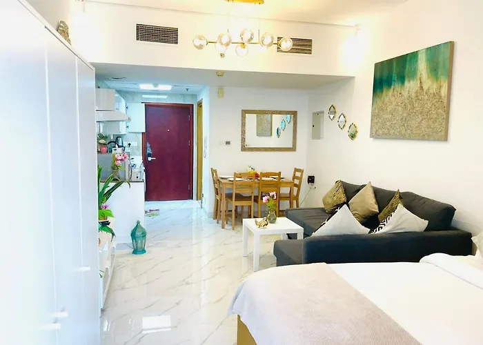 Diamond Crown - Studio Holiday Apartment In Dubai Marina